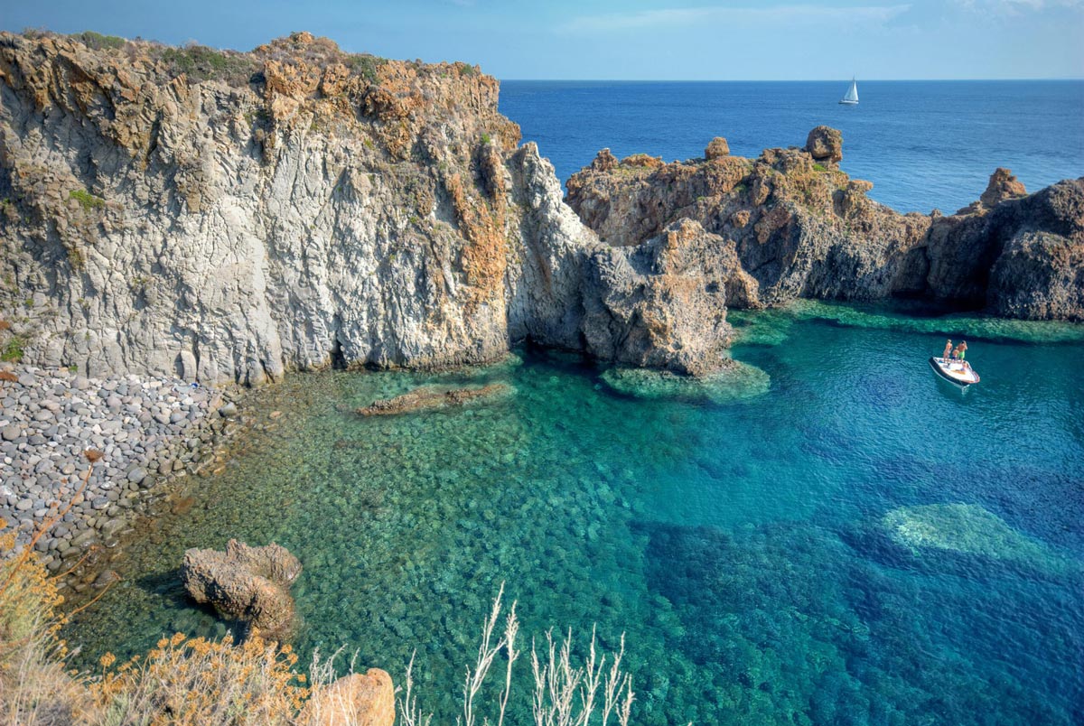 barca vela panarea isole Lipari